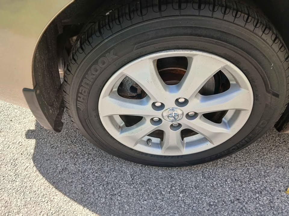 Toyota Camry 4dr Sdn I4 Auto XLE (Natl) 2007