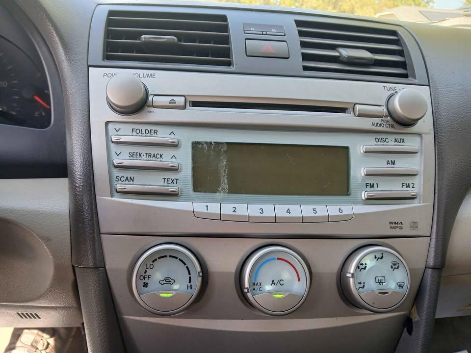 Toyota Camry 4dr Sdn I4 Auto XLE (Natl) 2007