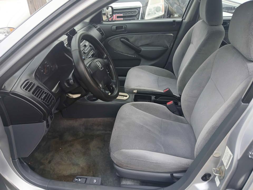 Honda Civic 4dr Sdn LX Auto 2001