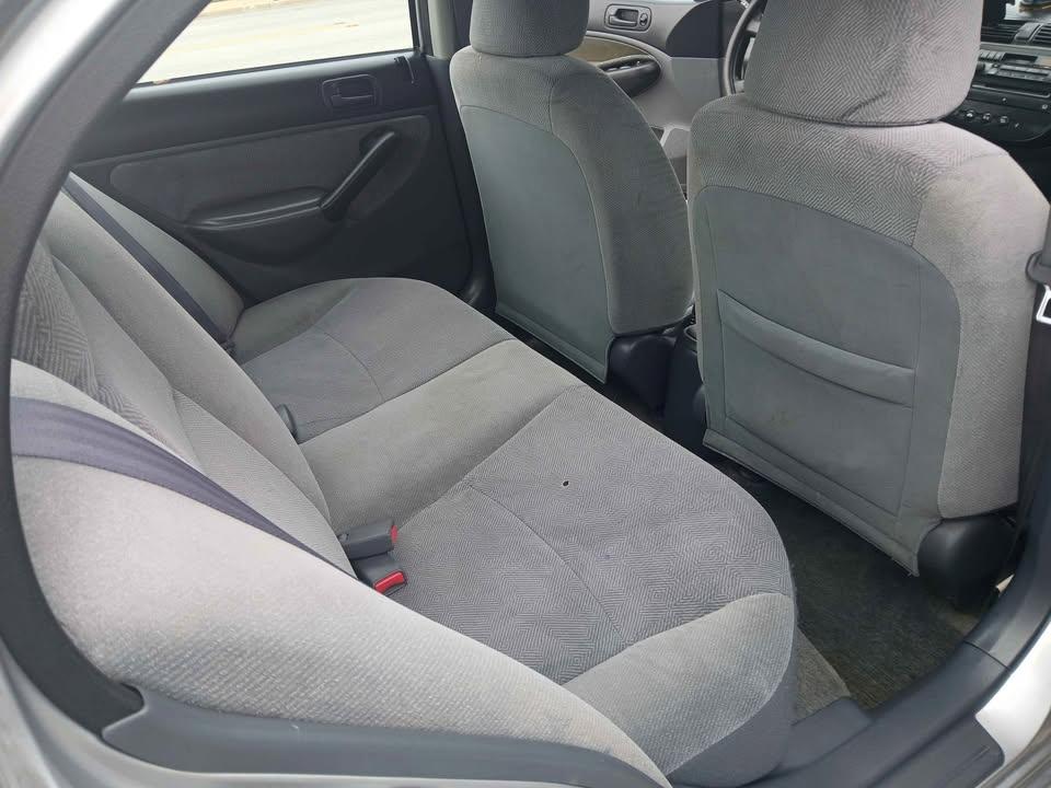 Honda Civic 4dr Sdn LX Auto 2001