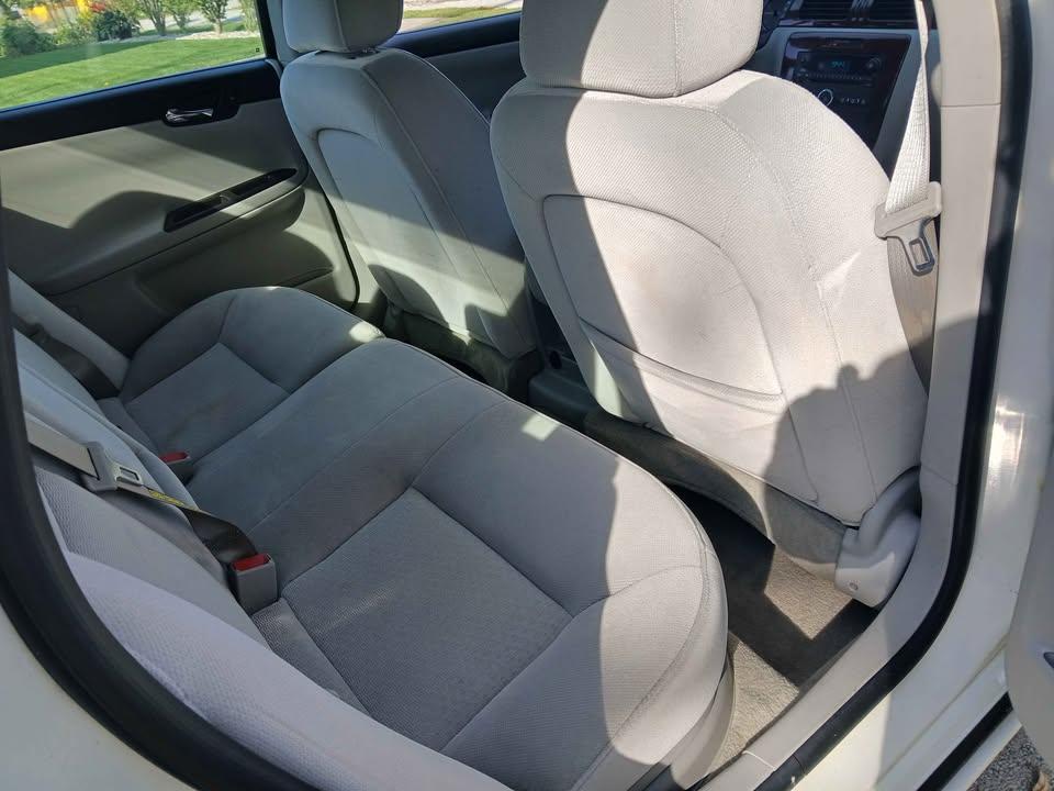 Chevrolet Impala 4dr Sdn 3.5L LT 2007