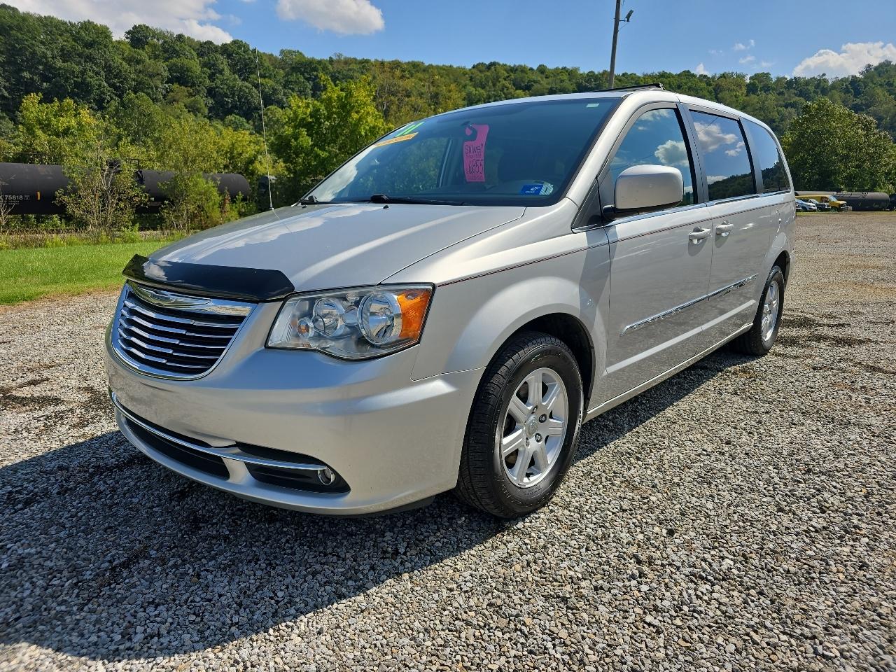2011 Chrysler Town & Country Touring