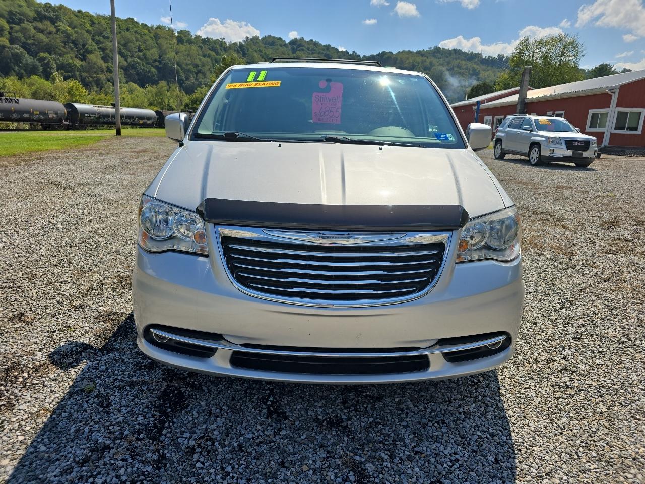 Chrysler Town & Country Touring 2011