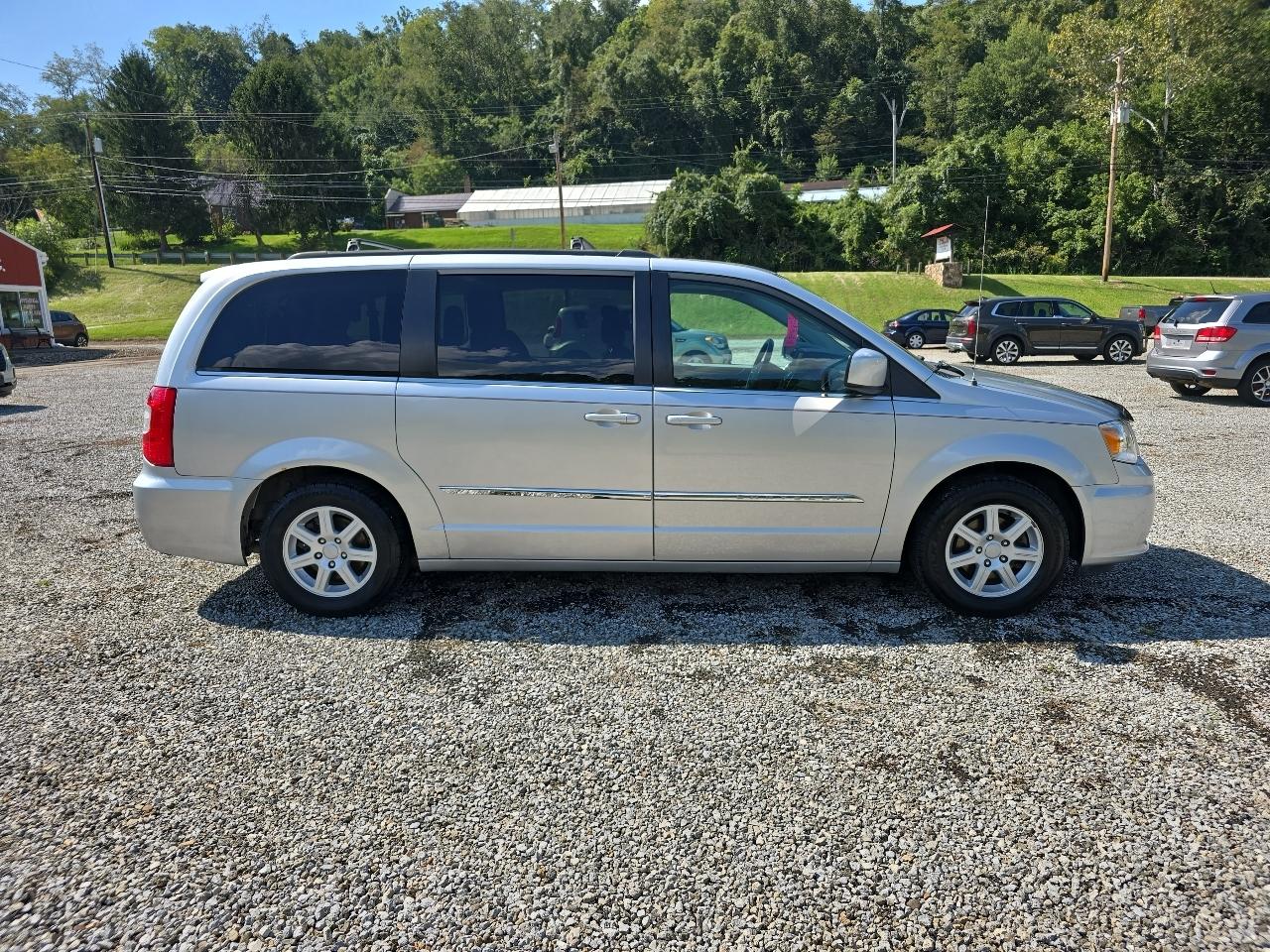 Chrysler Town & Country Touring 2011