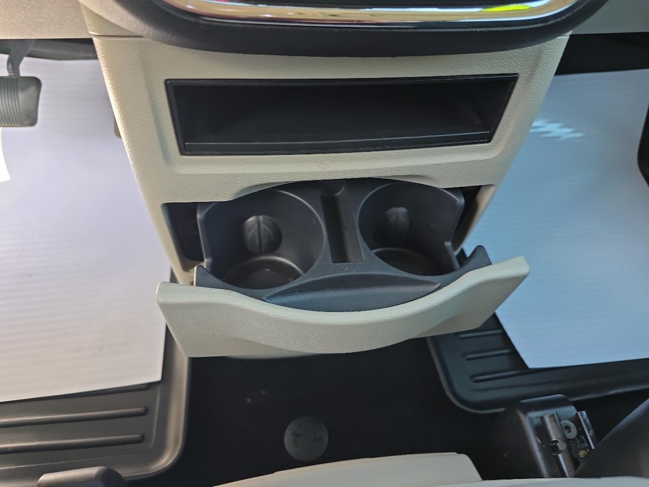 Chrysler Town & Country Touring 2011