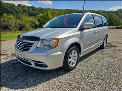 2011 Chrysler Town & Country 