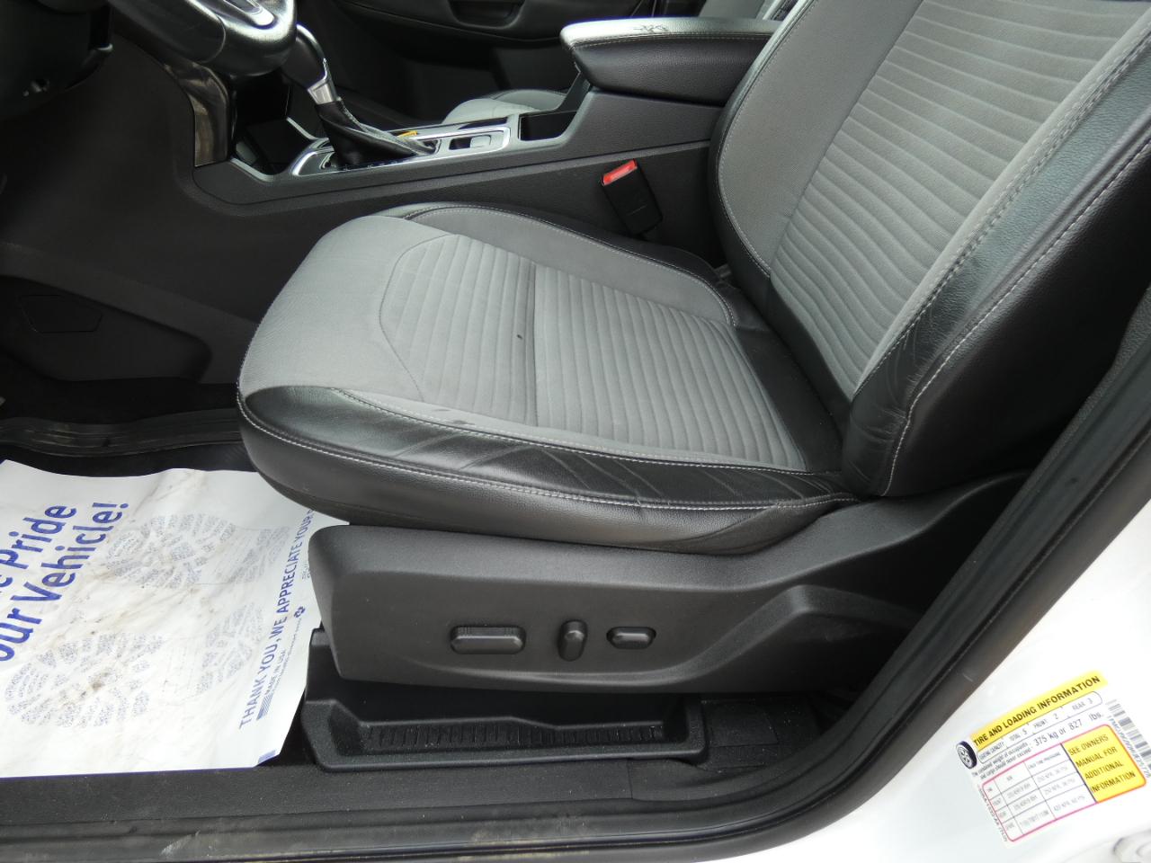 Ford Escape SE 4WD 2017