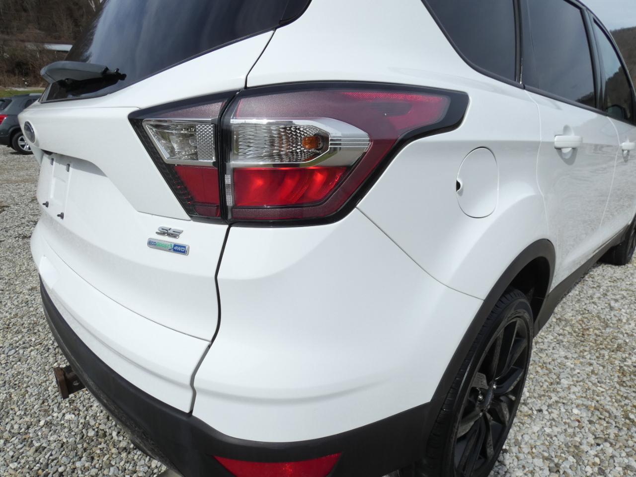 Ford Escape SE 4WD 2017