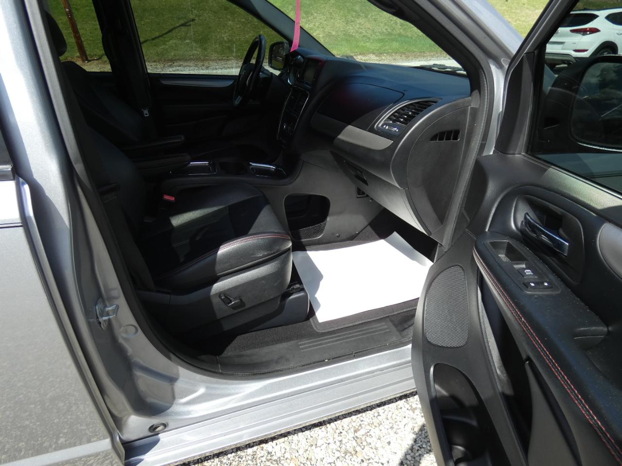 Dodge Grand Caravan GT 2019