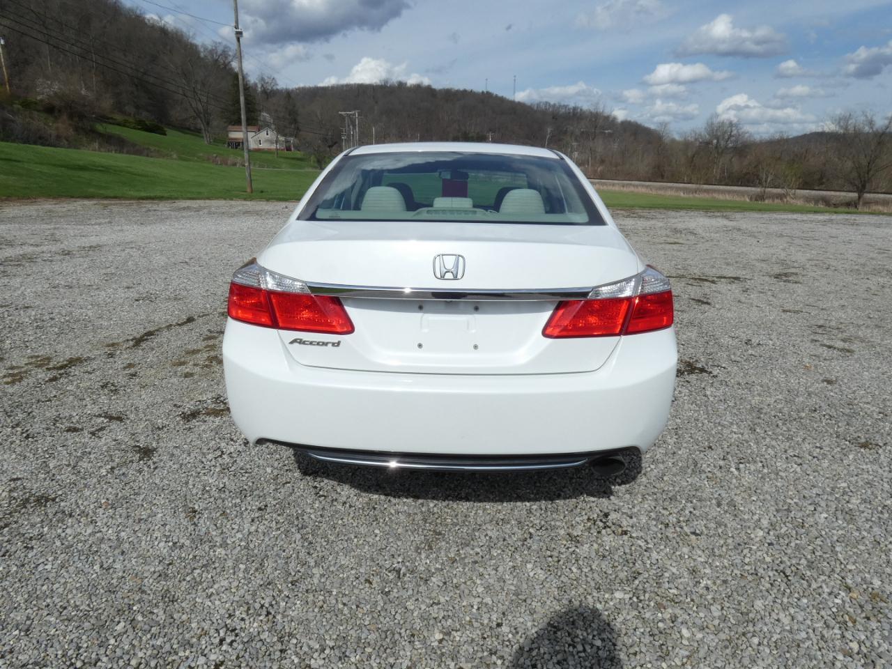 Honda Accord LX Sedan CVT 2013