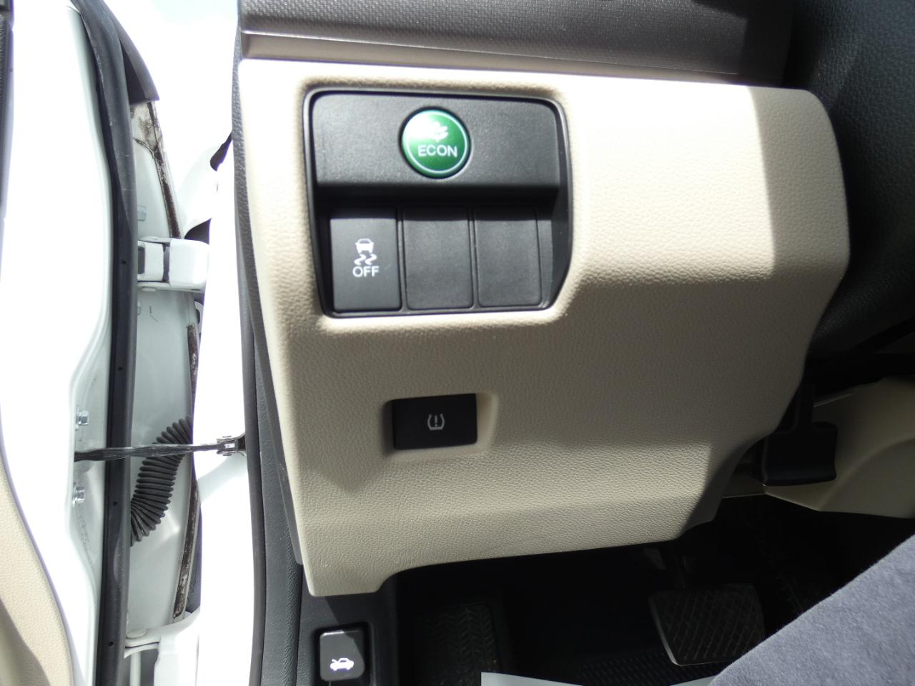 Honda Accord LX Sedan CVT 2013