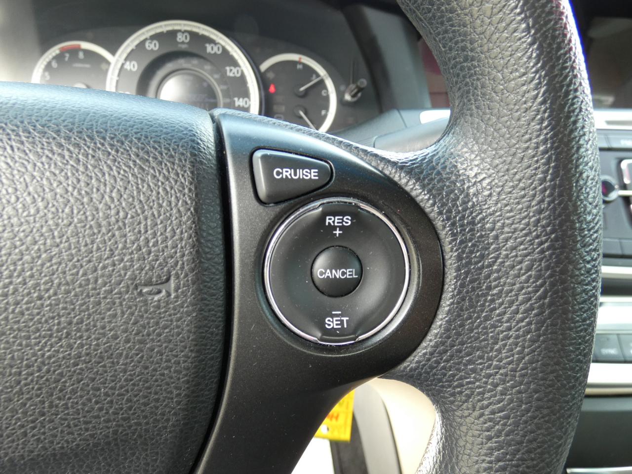 Honda Accord LX Sedan CVT 2013