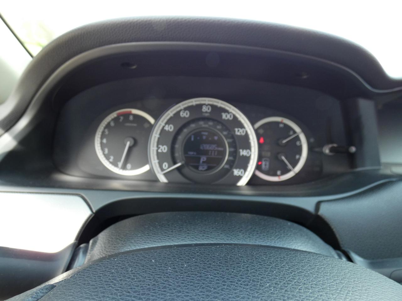 Honda Accord LX Sedan CVT 2013