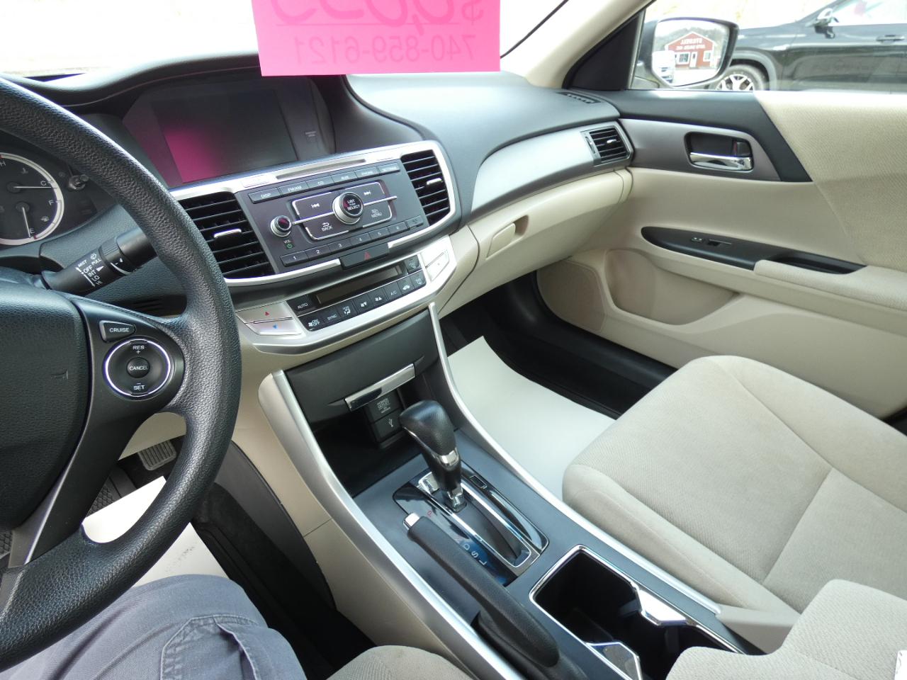 Honda Accord LX Sedan CVT 2013