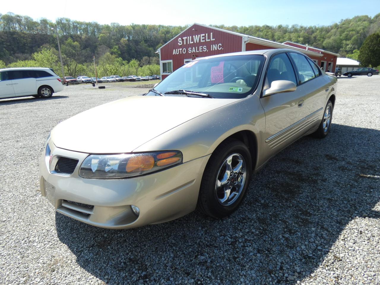 Pontiac Bonneville SE 2005