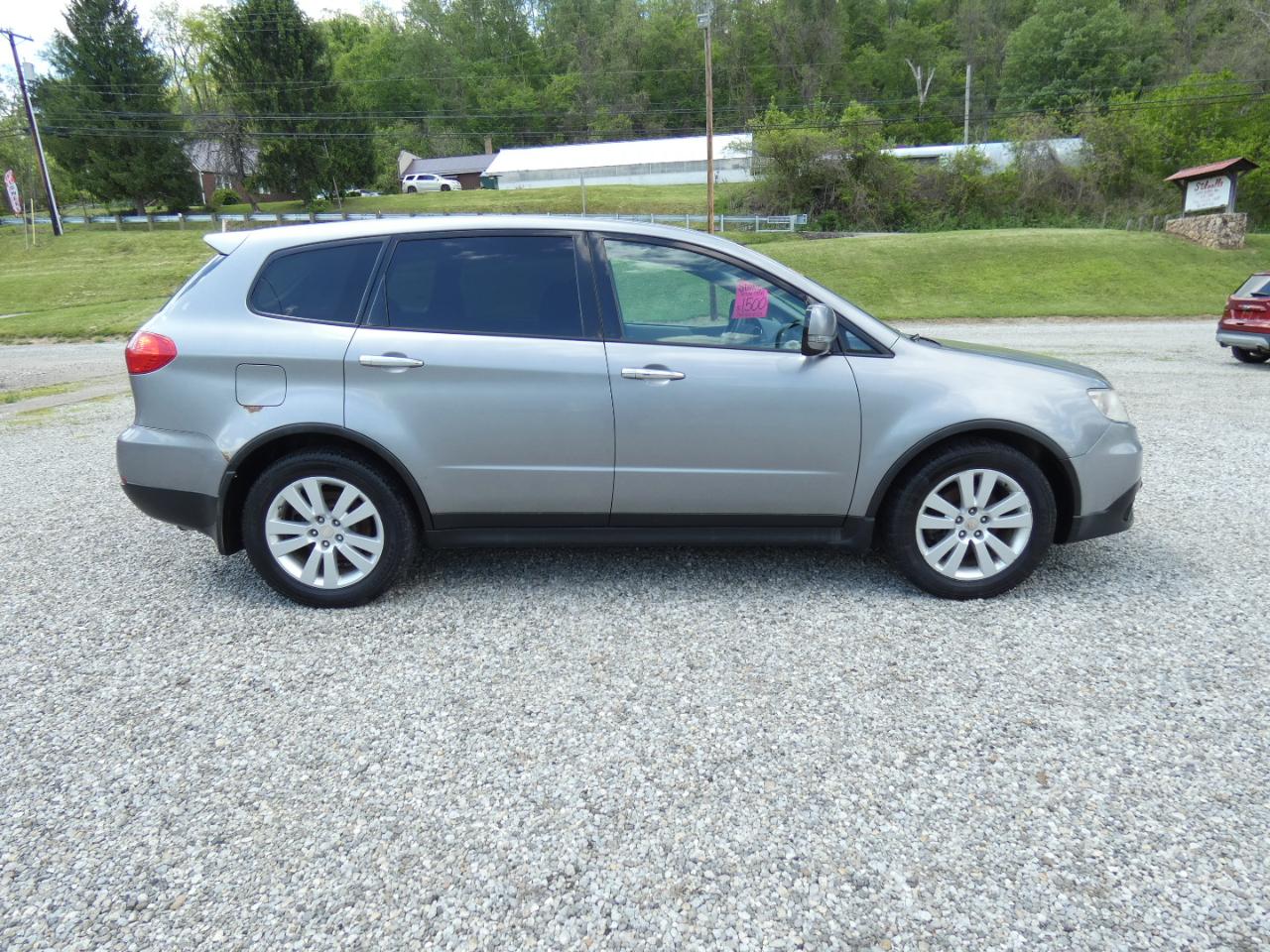 Subaru Tribeca 5-Passenger 2008