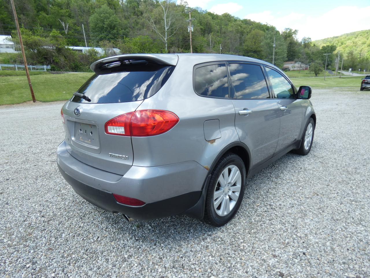 Subaru Tribeca 5-Passenger 2008