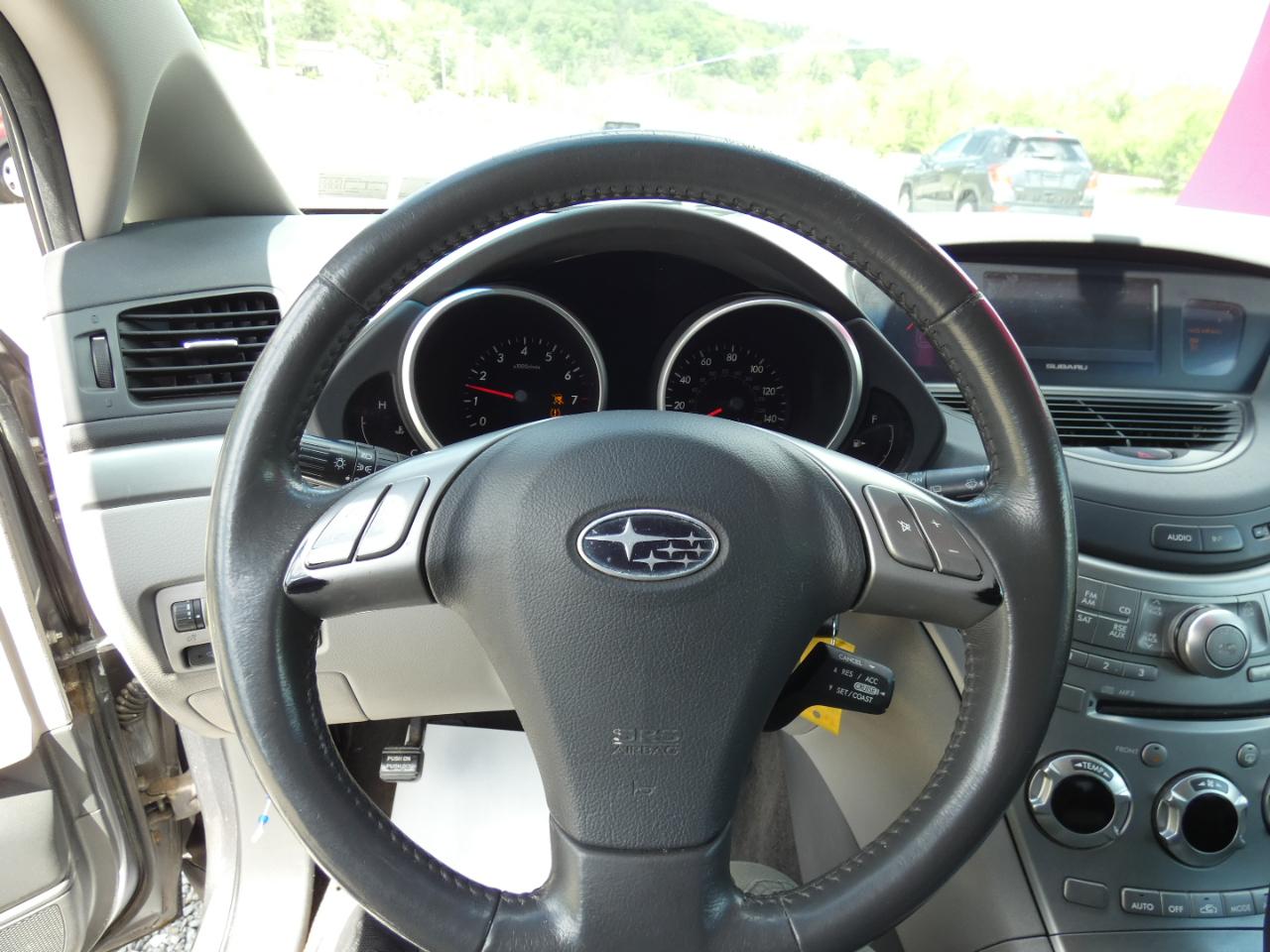 Subaru Tribeca 5-Passenger 2008