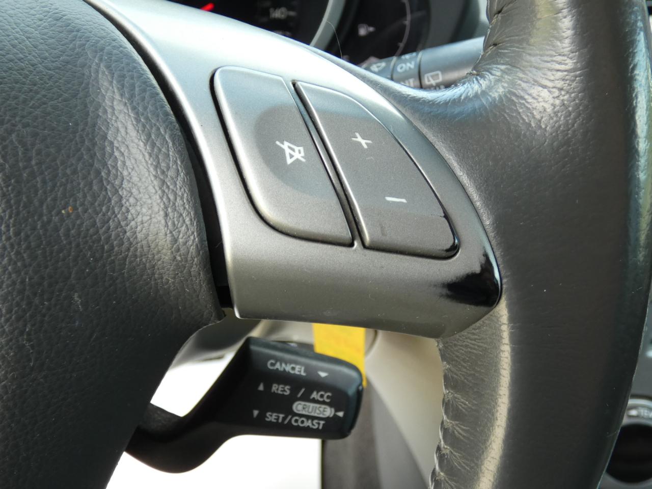 Subaru Tribeca 5-Passenger 2008