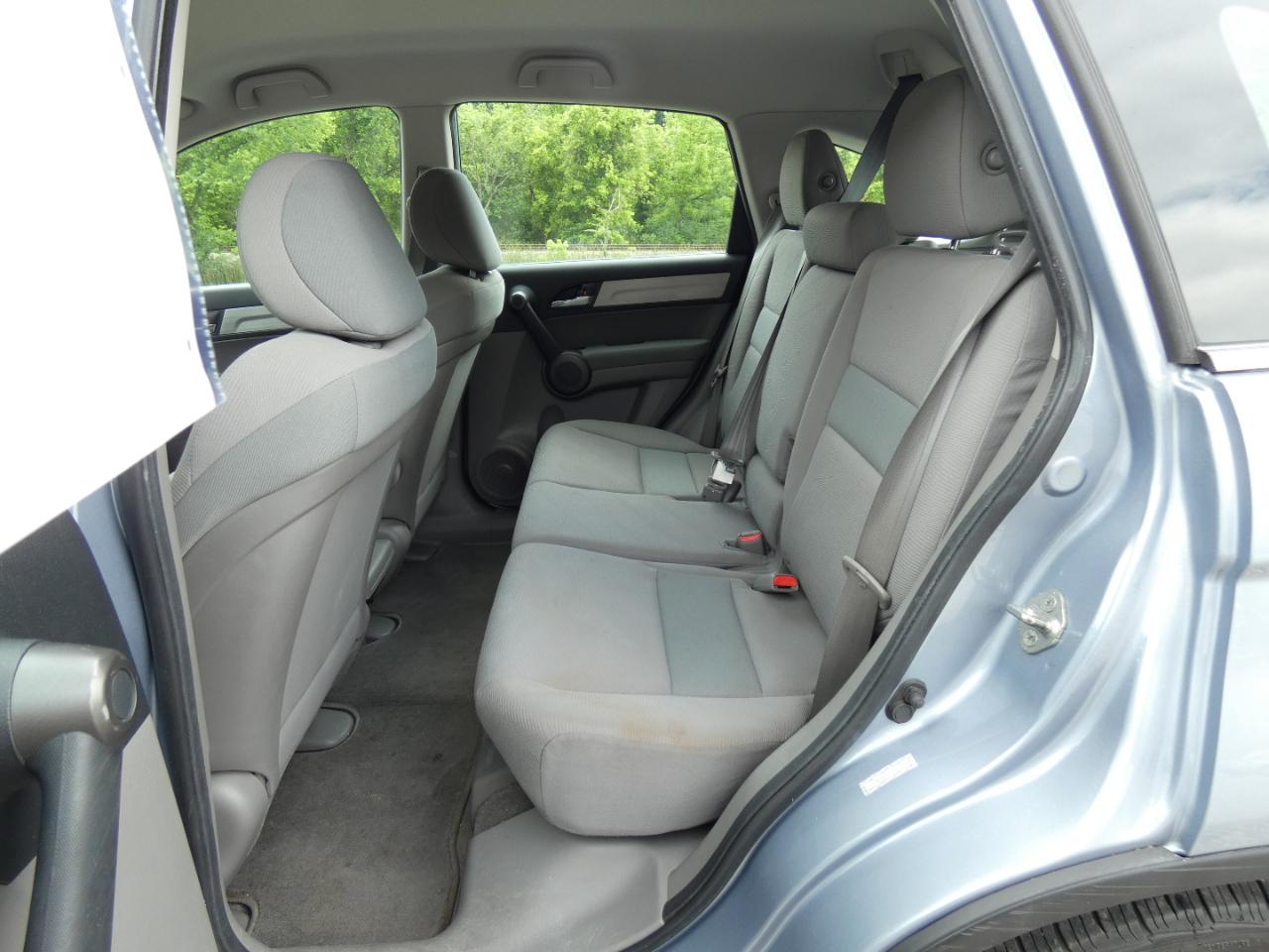 Honda CR-V LX 4WD 5-Speed AT 2011