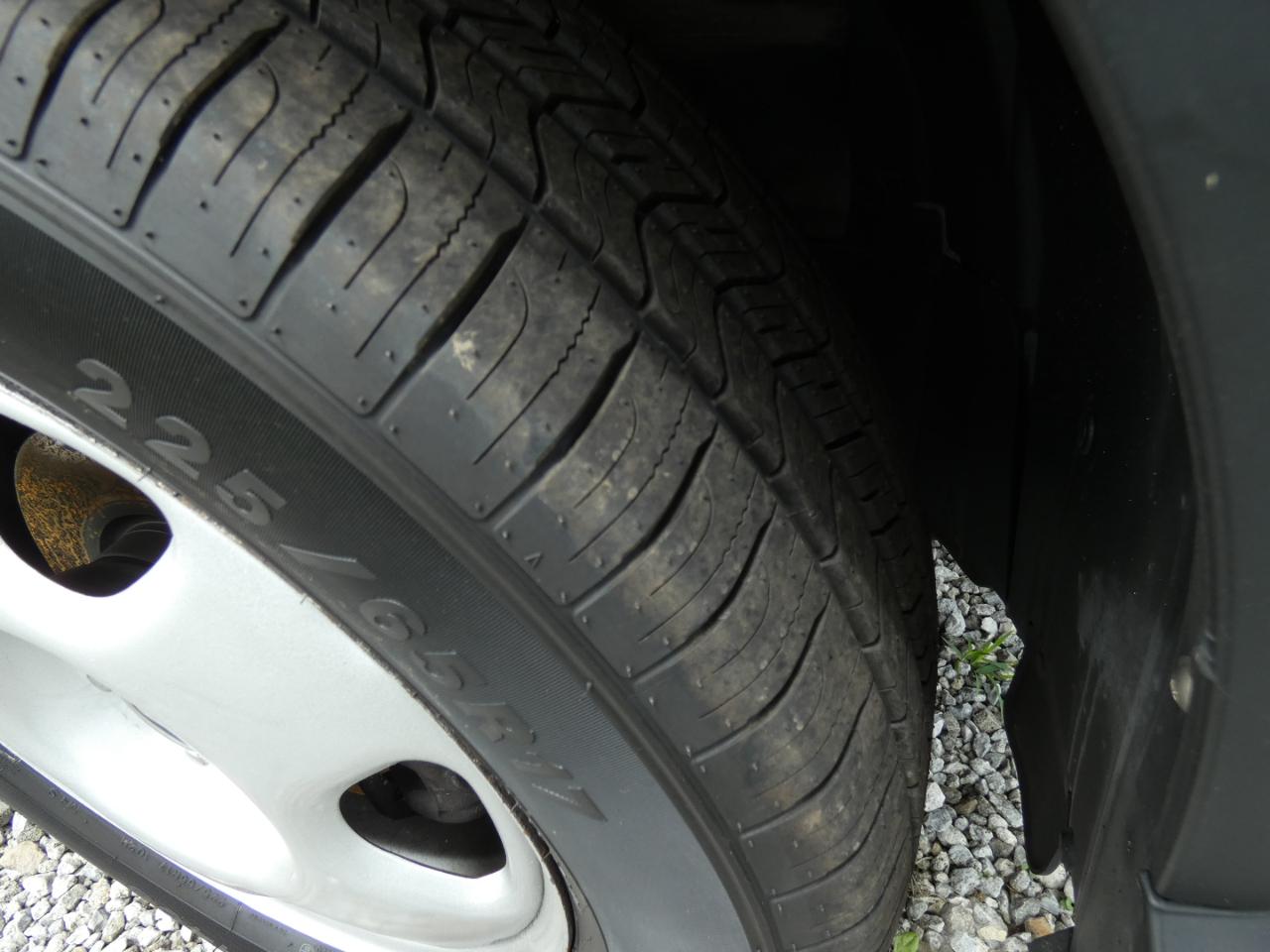 Honda CR-V LX 4WD 5-Speed AT 2011