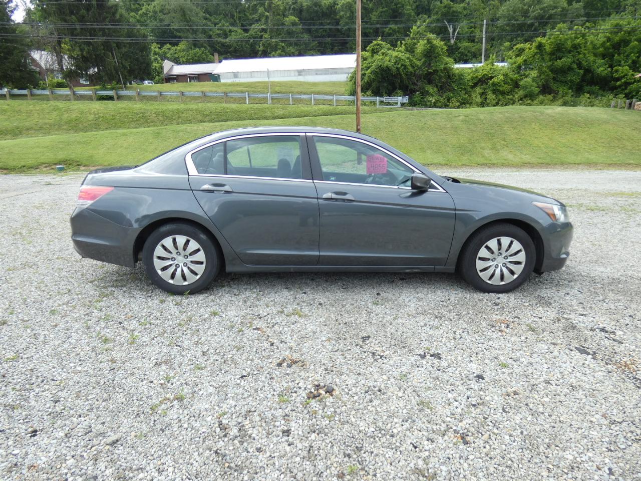 Honda Accord LX sedan AT 2010