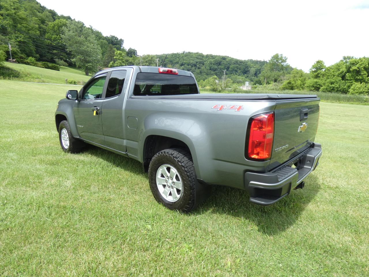 Chevrolet Colorado Work Truck Ext. Cab 4WD 2019