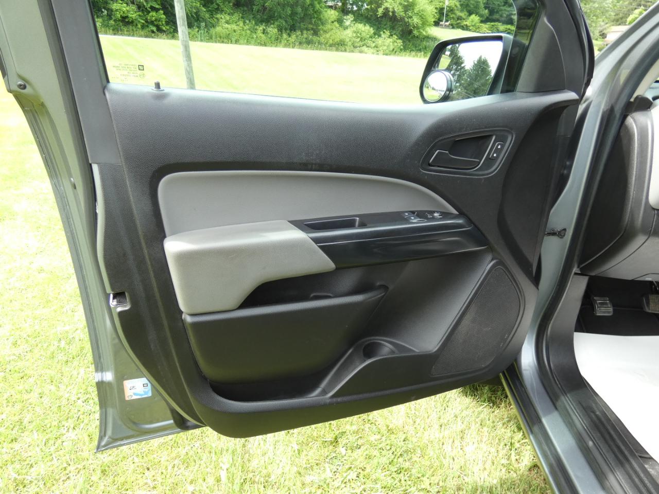 Chevrolet Colorado Work Truck Ext. Cab 4WD 2019