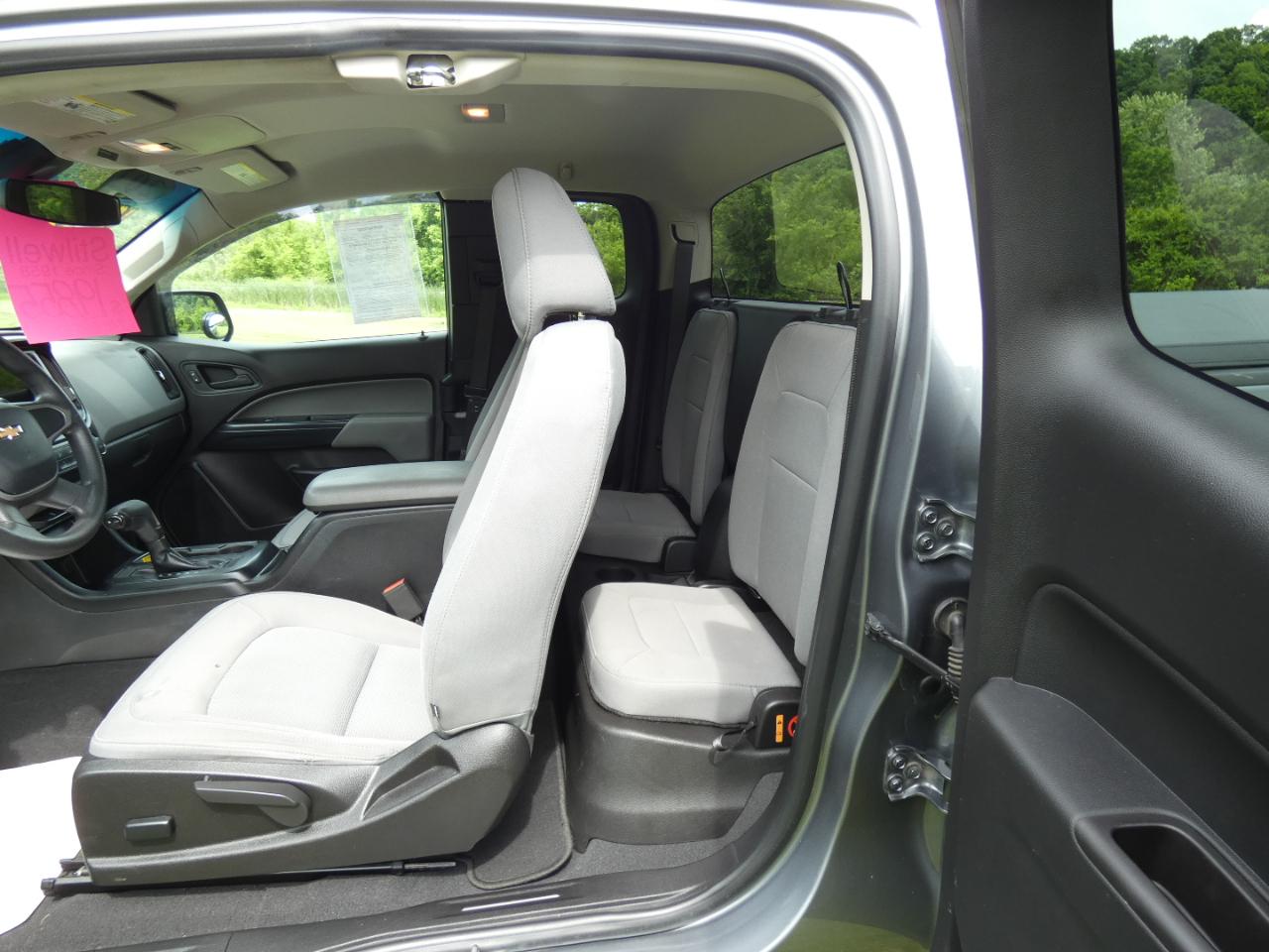 Chevrolet Colorado Work Truck Ext. Cab 4WD 2019