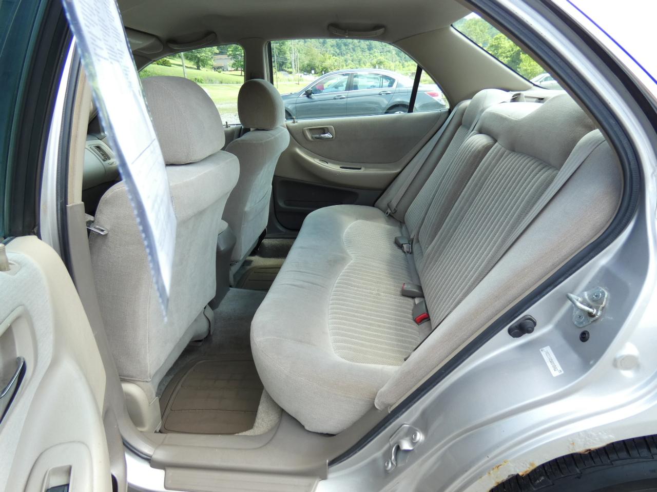 Honda Accord LX V6 sedan 1998
