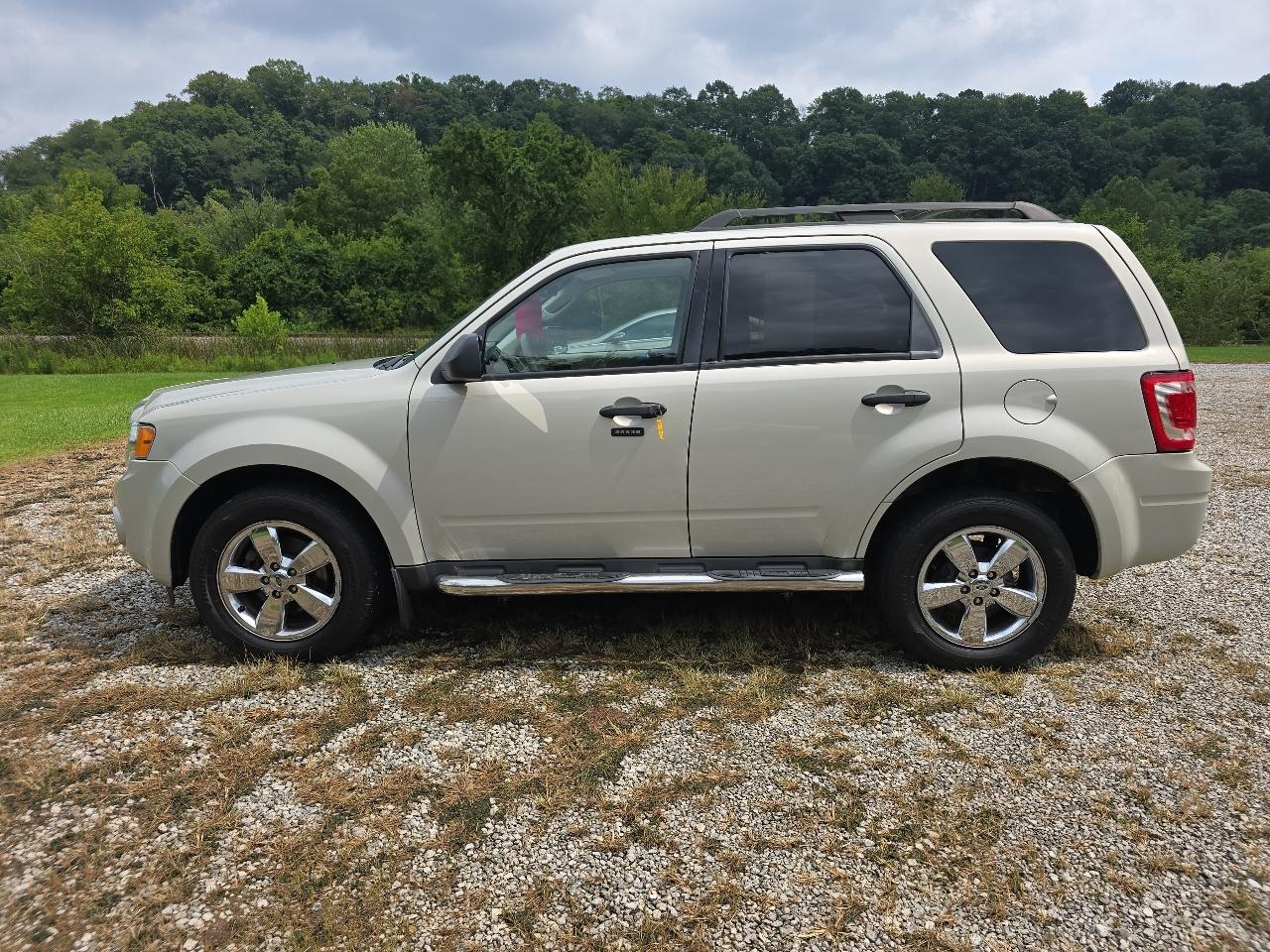 Ford Escape XLT 4WD V6 2009