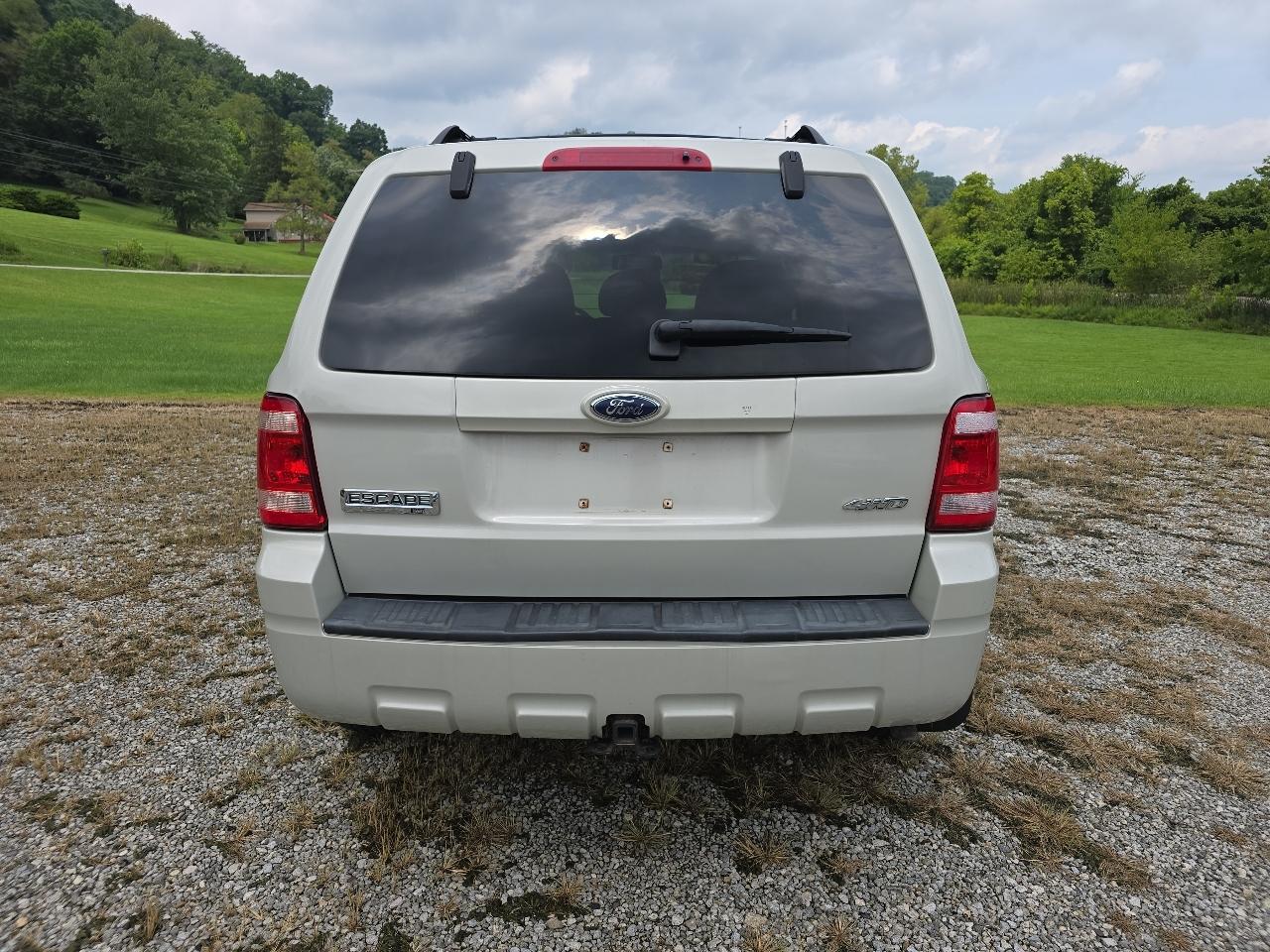 Ford Escape XLT 4WD V6 2009