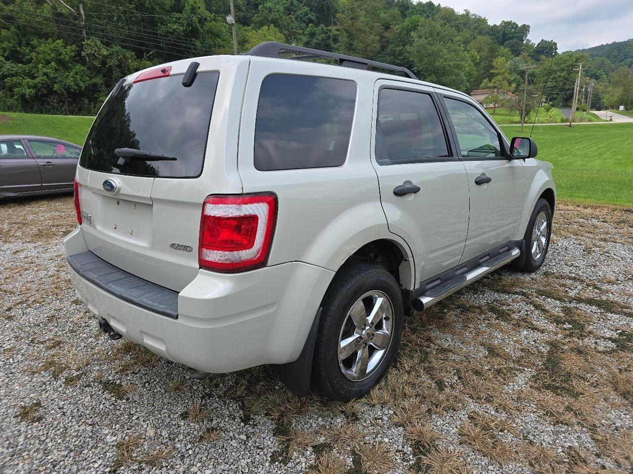 Ford Escape XLT 4WD V6 2009