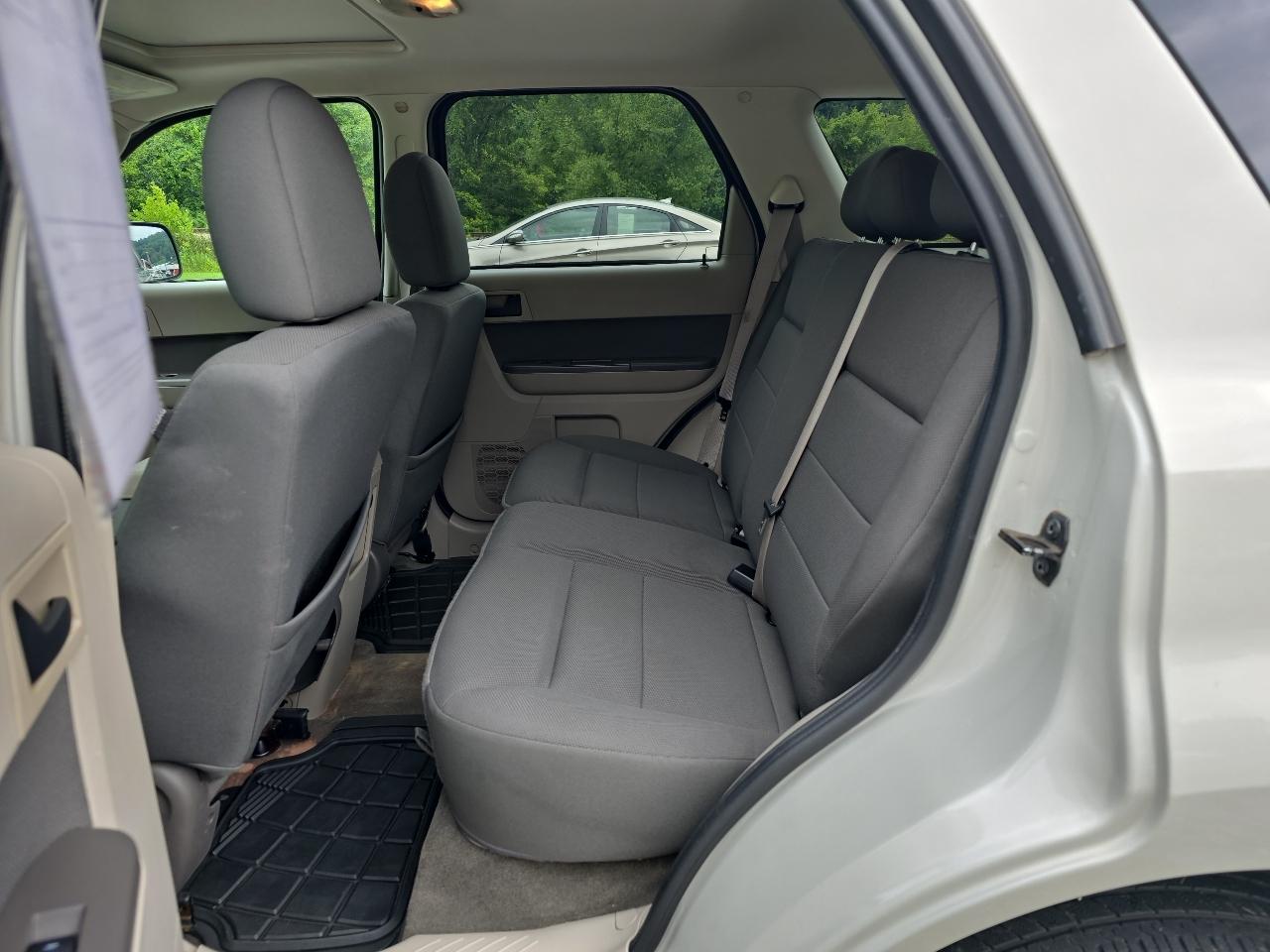 Ford Escape XLT 4WD V6 2009