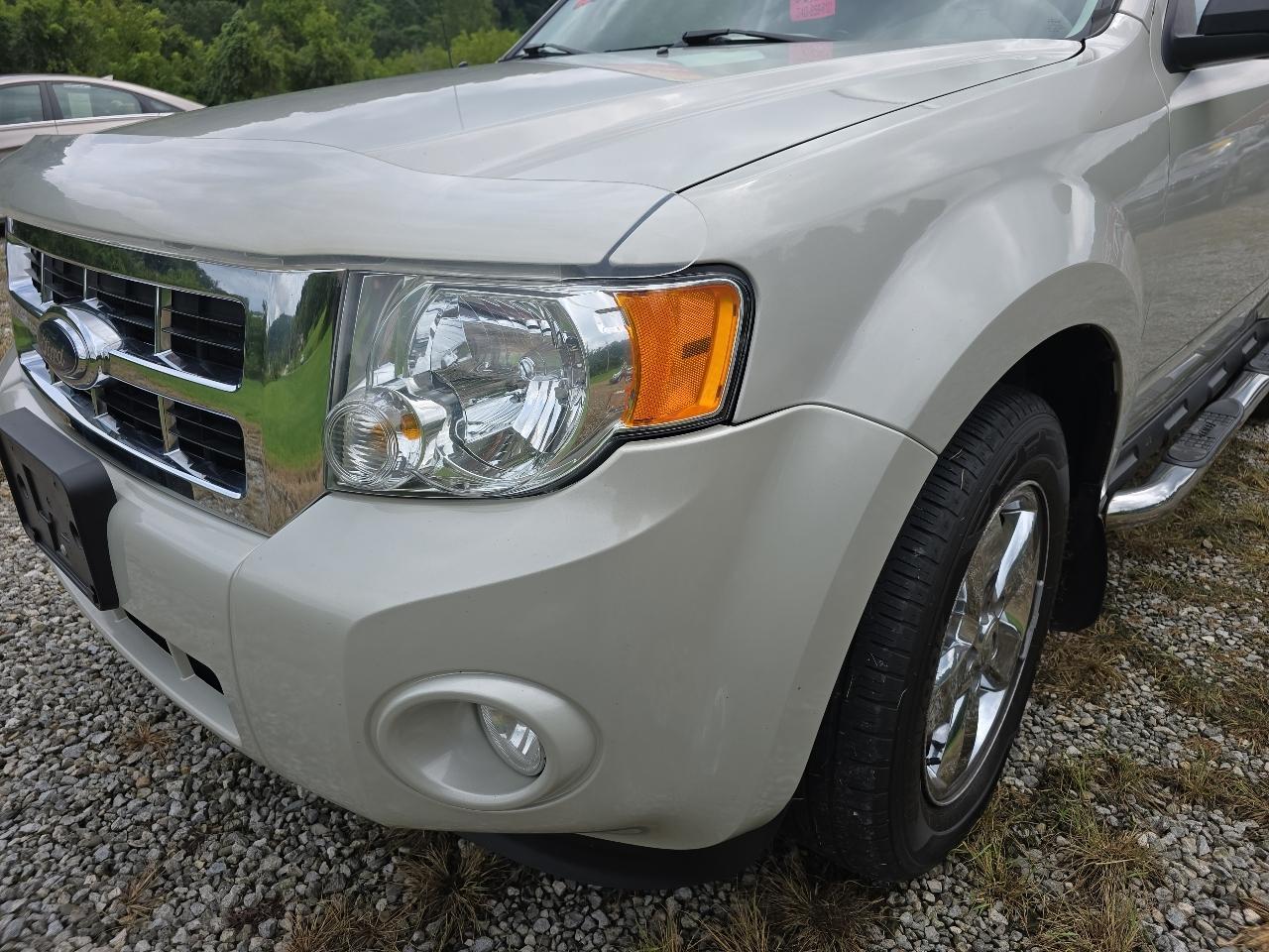 Ford Escape XLT 4WD V6 2009