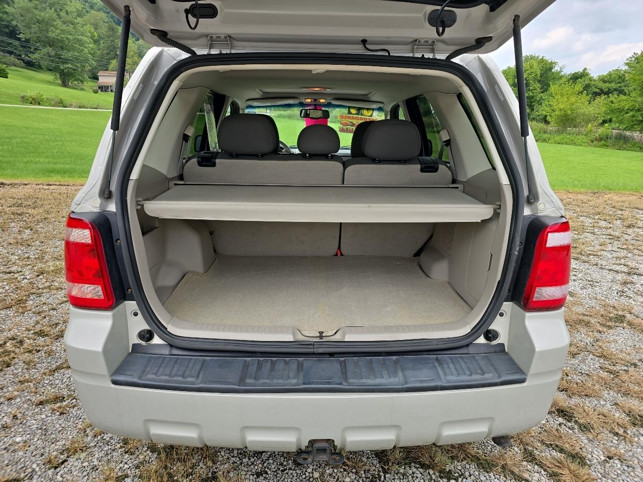 Ford Escape XLT 4WD V6 2009