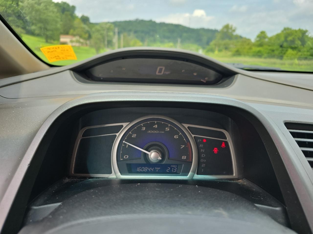 Honda Civic LX Sedan 5-Speed AT 2010
