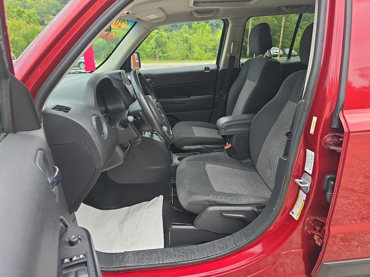Jeep Patriot Latitude 4WD 2012