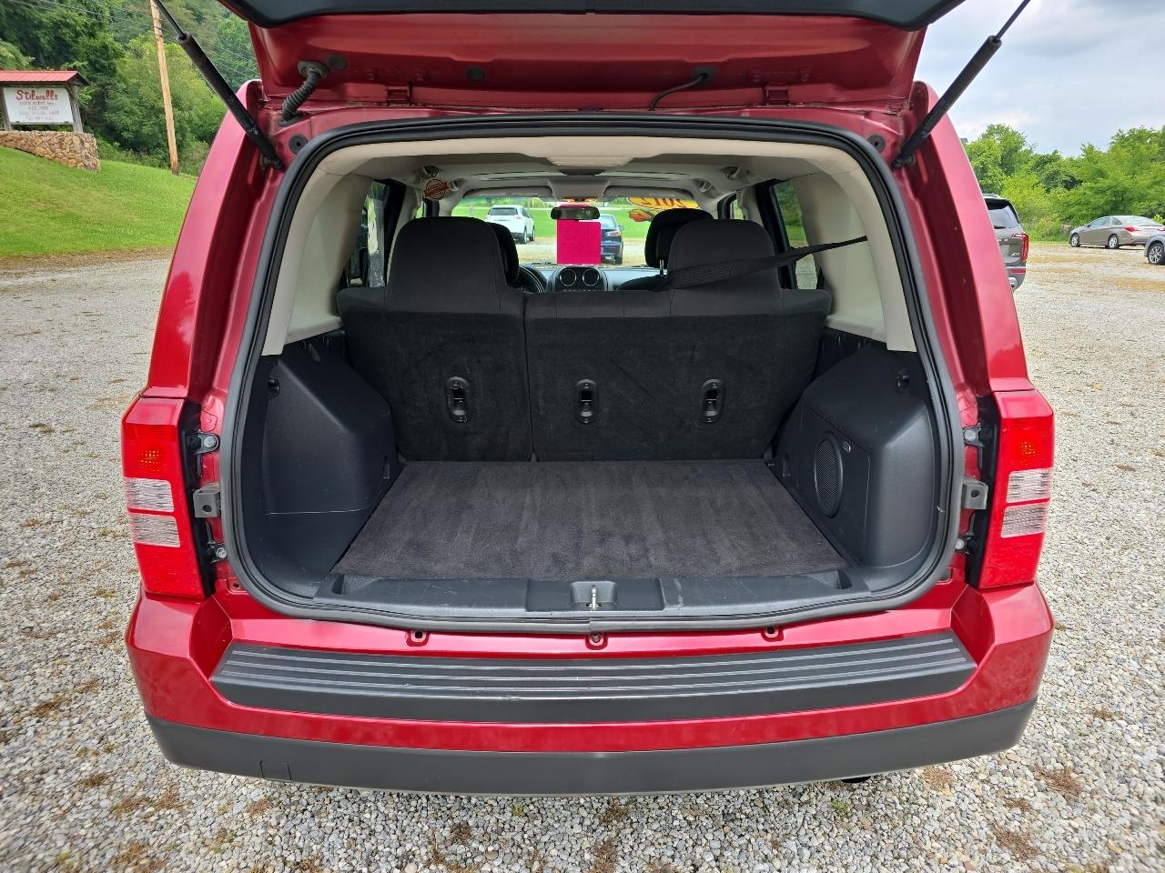 Jeep Patriot Latitude 4WD 2012