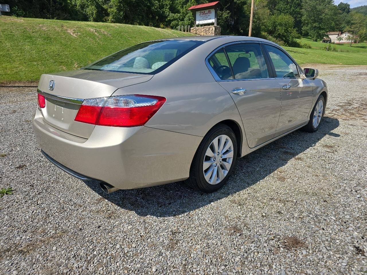 Honda Accord EX Sedan CVT 2013