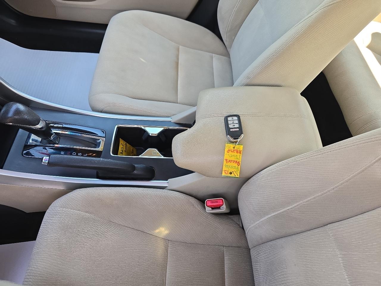 Honda Accord EX Sedan CVT 2013