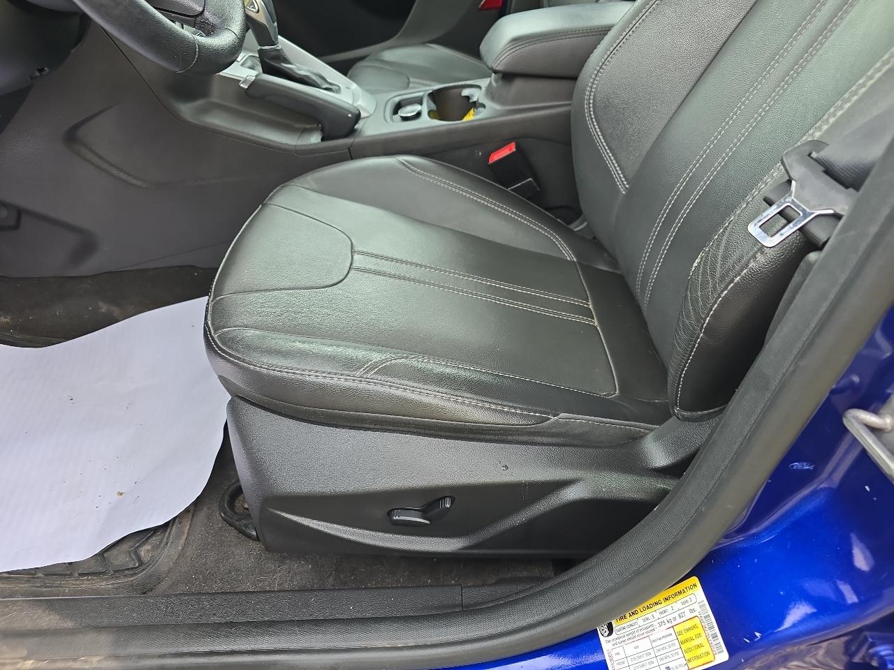 Ford Focus SE Hatch 2014