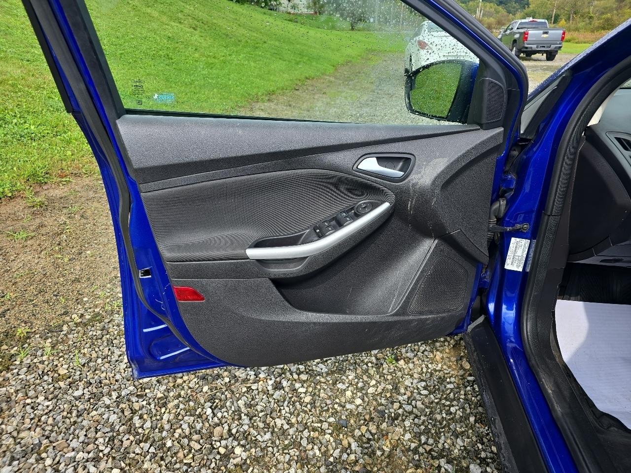 Ford Focus SE Hatch 2014