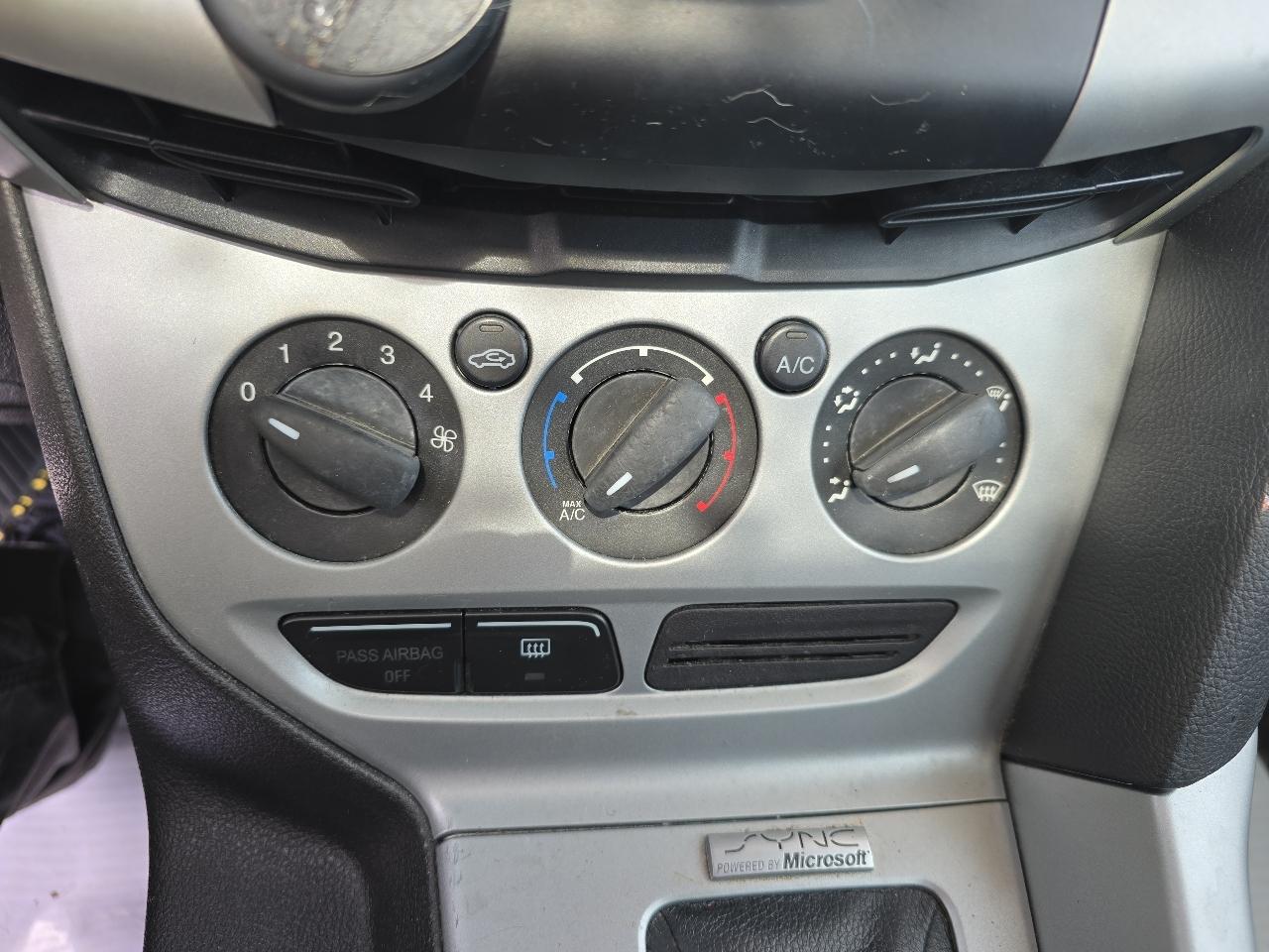 Ford Focus SE Hatch 2014