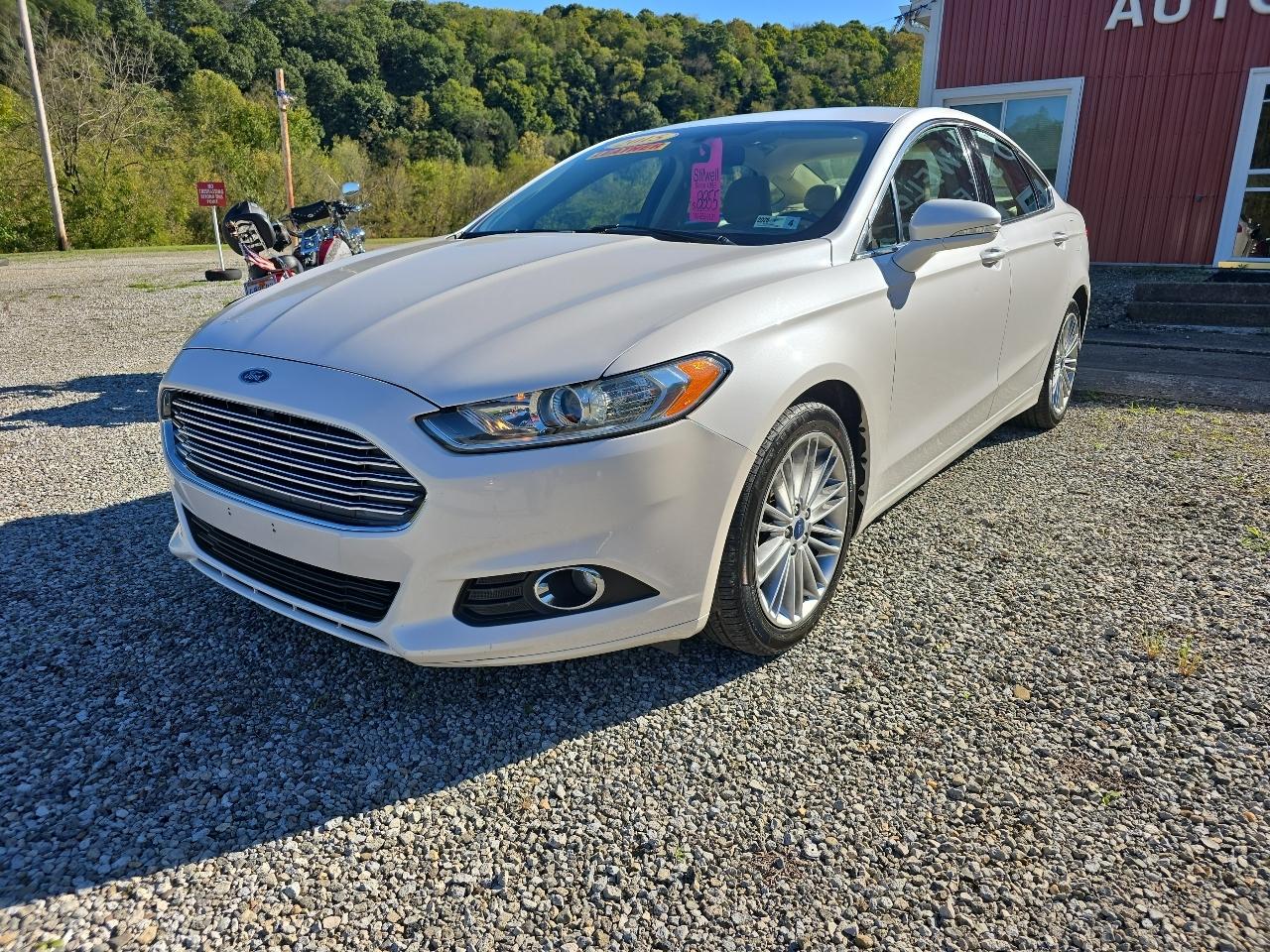 Ford Fusion SE 2015