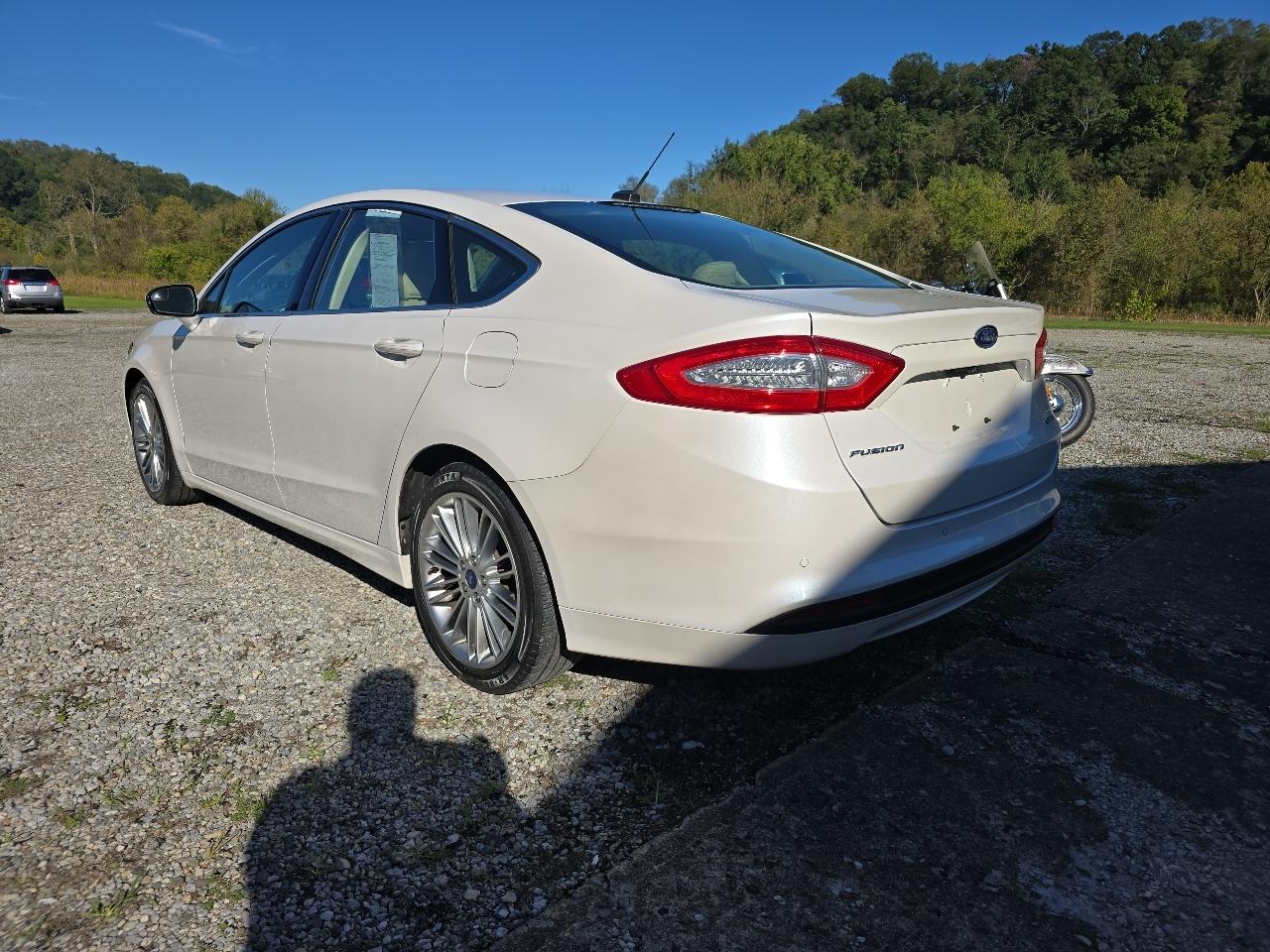 Ford Fusion SE 2015