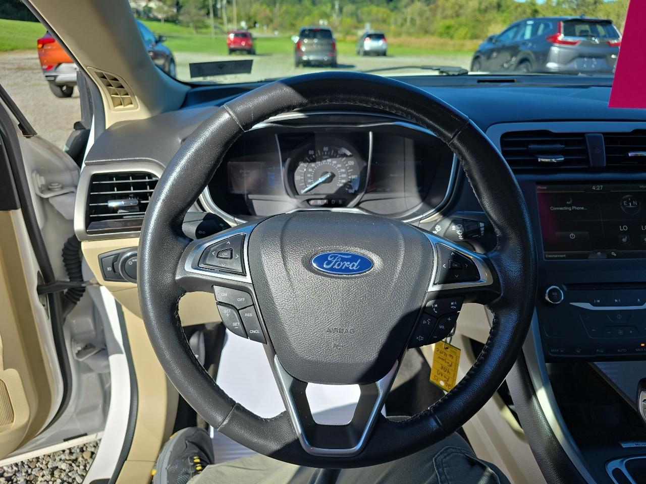 Ford Fusion SE 2015