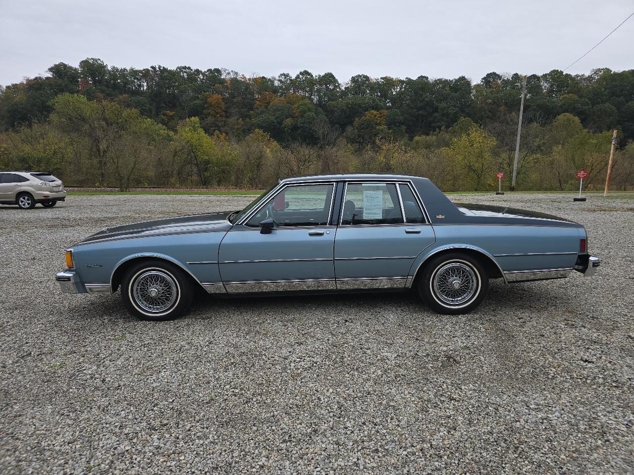 Chevrolet Caprice Classic Sedan 1985
