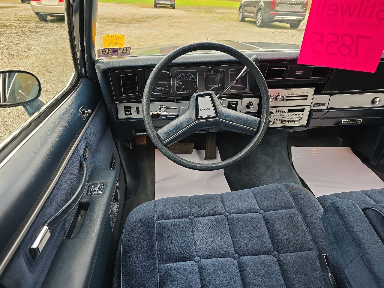 Chevrolet Caprice Classic Sedan 1985