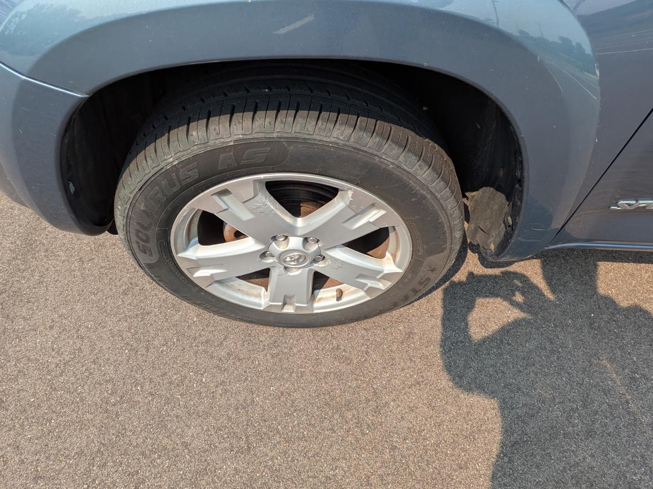 Toyota RAV4 Sport I4 4WD 2008